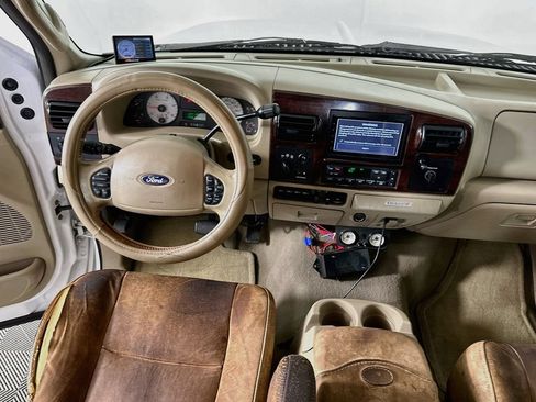 Used 2006 Ford F250 4x4 Crew Cab Super Duty image 19