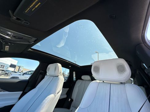 Certified 2023 Cadillac Lyriq 2WD image 32