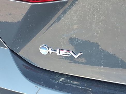 New 2026 Toyota Camry SE image 6