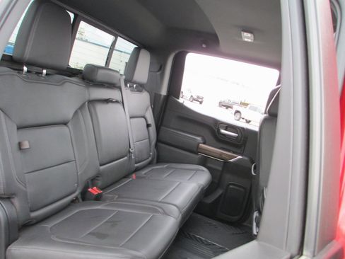 Used 2021 Chevrolet Silverado 1500 LT Trail Boss w/ Convenience Package II image 22