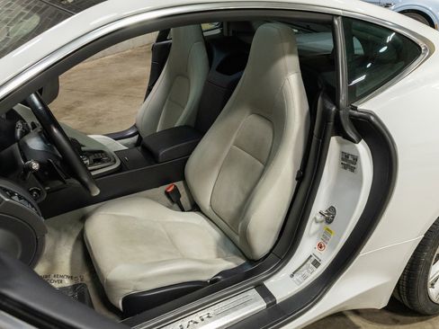 Used 2015 Jaguar F-TYPE Coupe image 35