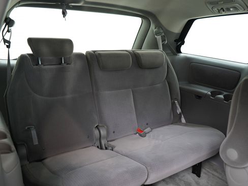 Used 2006 Toyota Sienna LE AWD/4WD image 12