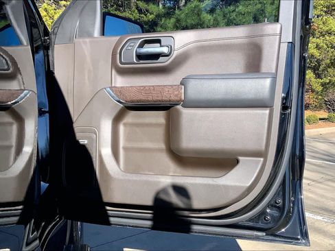 Used 2019 GMC Sierra 1500 Denali w/ Denali Ultimate Package image 22