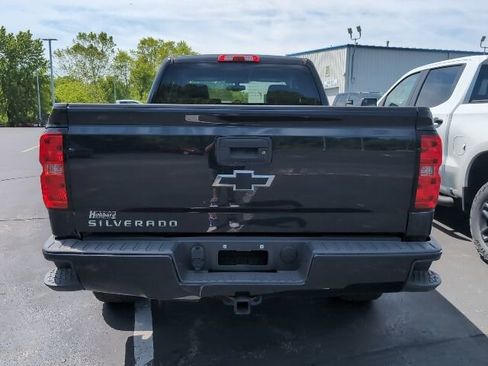 Used 2018 Chevrolet Silverado 1500 Custom w/ Custom Value Package AWD/4WD image 2