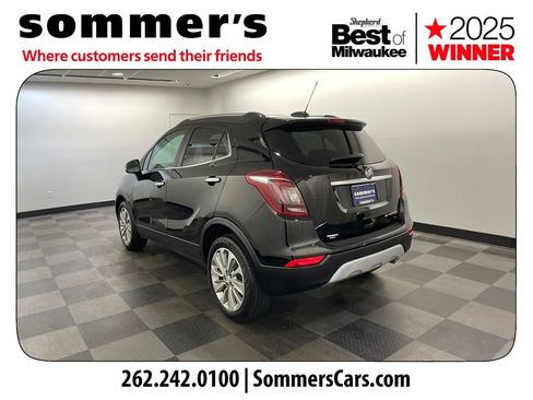 Used 2020 Buick Encore Essence FWD image 3