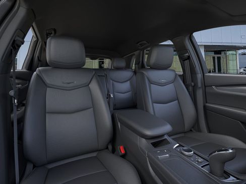 New 2026 Cadillac XT5 Luxury image 17