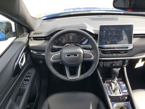 New 2026 Jeep Compass Latitude AWD/4WD image 23