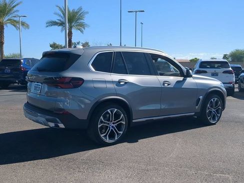 New 2026 BMW X5 xDrive40i w/ Climate Comfort Package AWD/4WD image 6