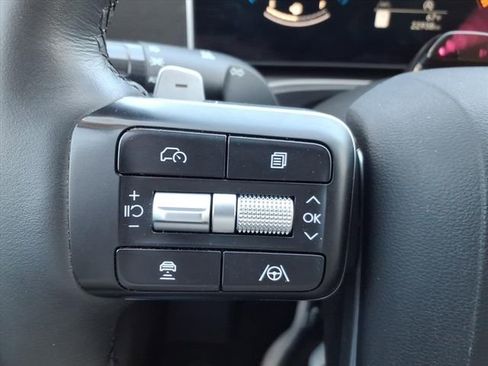 Certified 2025 Hyundai Santa Fe SEL image 22