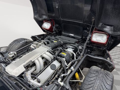 Used 1986 Chevrolet Corvette Coupe image 8