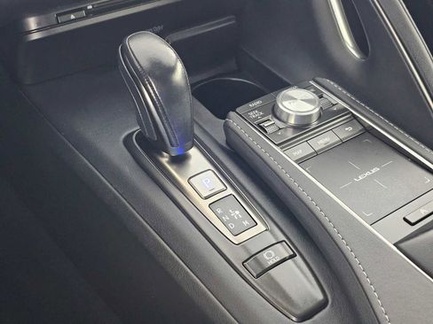 Used 2018 Lexus LC 500 Coupe w/ Touring Package image 31