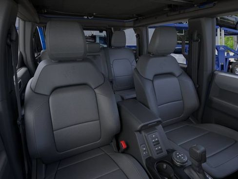 New 2026 Ford Bronco Big Bend w/ Black Diamond Package AWD/4WD image 5