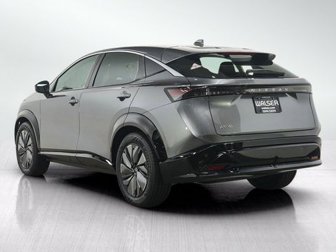 Used 2025 Nissan Ariya FWD image 3