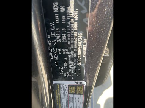 Used 2023 Kia Forte LXS w/ LXS Technology Package FWD image 7