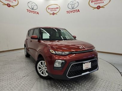 Used 2022 Kia Soul LX