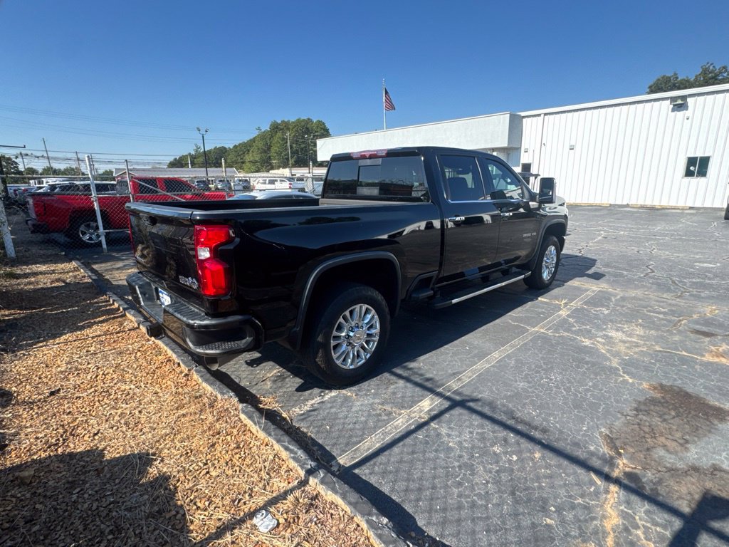 Used 2022 Chevrolet Silverado 3500 High Country w/ Safety Package II AWD/4WD image 12