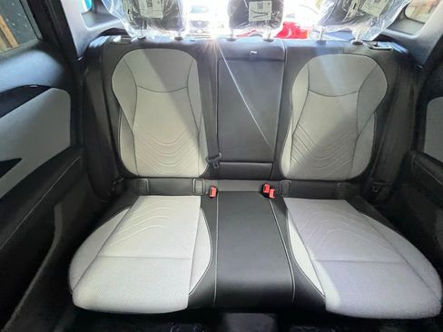 New 2025 Volkswagen Tiguan SE R-Line image 24