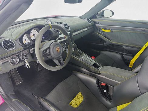 Certified 2025 Porsche 718 Boxster Spyder RS image 4