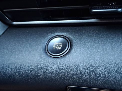 Certified 2025 Hyundai Elantra Sport FWD image 22