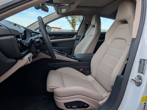 New 2026 Porsche Panamera image 5