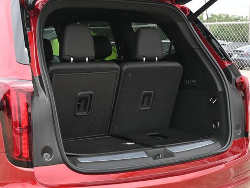 Certified 2024 Cadillac XT6 Premium Luxury w/ LPO, Floor Liner Package FWD image 23