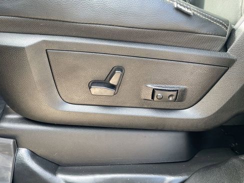 Used 2025 RAM 2500 Lone Star image 12