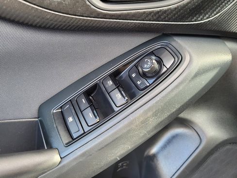 Used 2018 Subaru Crosstrek 2.0i Premium w/ Eyesight System image 15