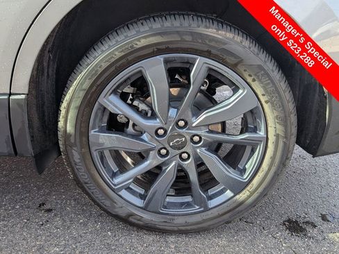 Used 2024 Chevrolet Equinox RS image 24