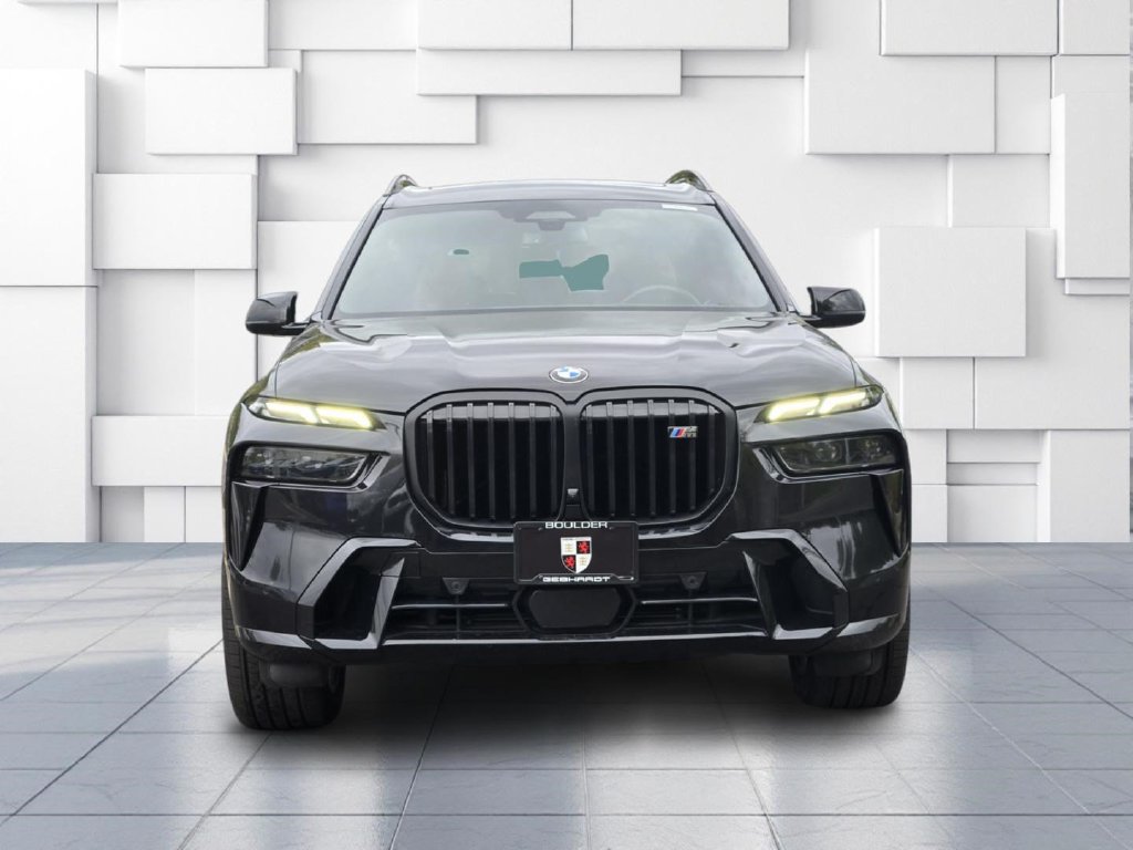 Certified 2025 BMW X7 M60i AWD/4WD image 2