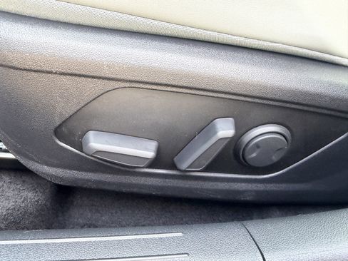 New 2026 Hyundai Elantra Limited image 26