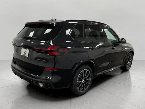 New 2026 BMW X5 xDrive40i image 3