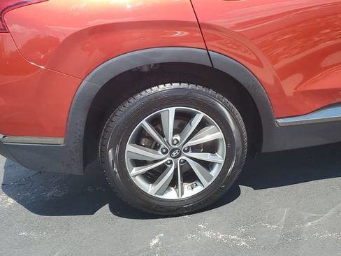 Used 2019 Hyundai Santa Fe SEL FWD image 5