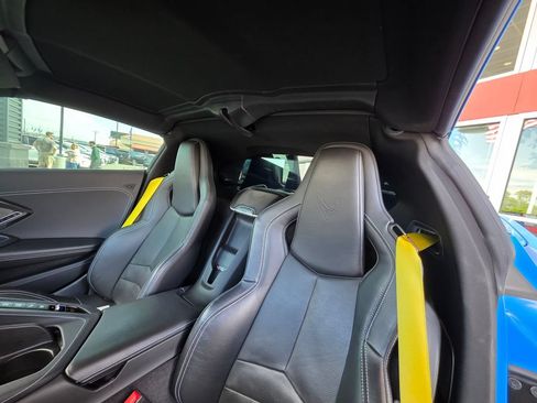 Used 2023 Chevrolet Corvette Stingray Preferred Cpe w/ Z51 Performance Package RWD image 13