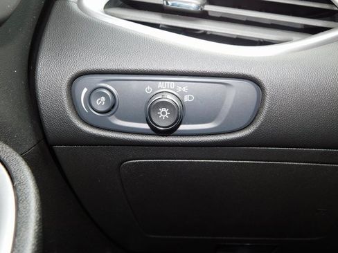 Used 2025 Chevrolet Malibu RS image 23