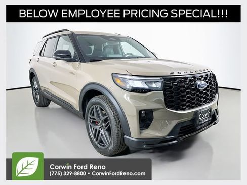New 2026 Ford Explorer ST-Line w/ ST-Line Street Pack AWD/4WD image 1