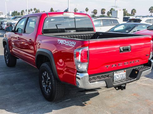 Used 2023 Toyota Tacoma TRD Off-Road image 7