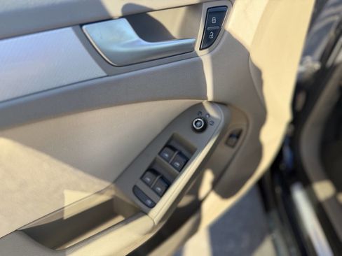 Used 2011 Audi A4 2.0T Premium image 10