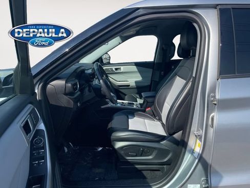 Used 2023 Ford Explorer XLT w/ Equipment Group 202A AWD/4WD image 11