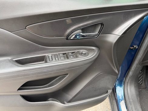 Used 2020 Buick Encore Preferred w/ Safety Package FWD image 22