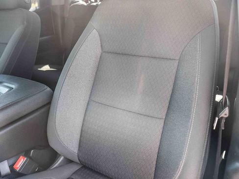 Used 2022 Chevrolet Silverado 1500 Custom RWD image 31