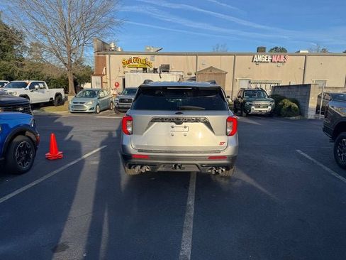 Used 2024 Ford Explorer ST w/ Equipment Group 401A image 7