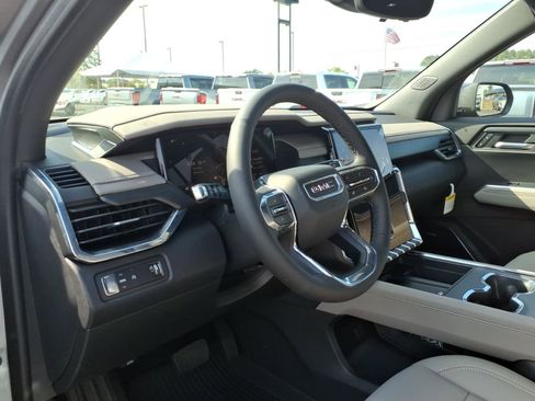 New 2026 GMC Acadia Elevation w/ Elevation Premium Package image 7