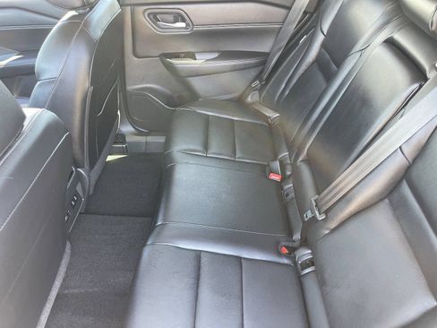 Certified 2024 Nissan Rogue SL w/ SL Premium Package FWD image 19