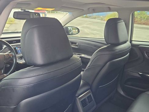 Used 2014 Toyota Avalon XLE Touring image 18