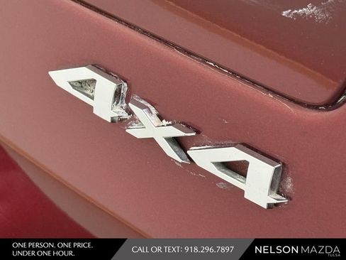 Used 2023 Jeep Grand Cherokee L Laredo AWD/4WD image 17