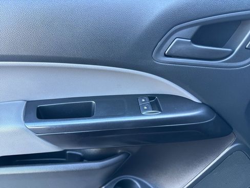 Used 2022 Chevrolet Colorado W/T w/ WT Convenience Package image 10