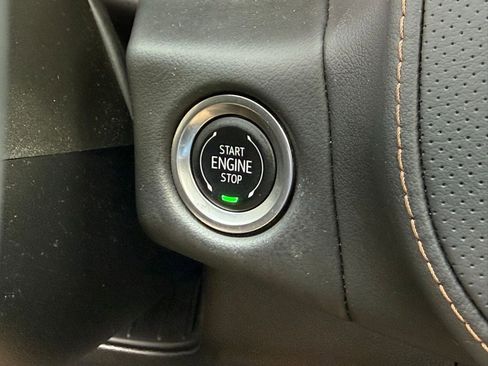 Used 2024 GMC Yukon AT4 w/ AT4 Premium Package AWD/4WD image 33