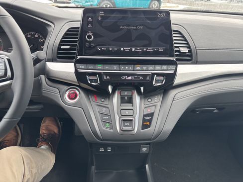 New 2026 Honda Odyssey EX-L image 21
