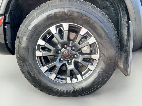 Used 2023 Nissan Titan PRO-4X w/ Off Road Protection Package AWD/4WD image 32