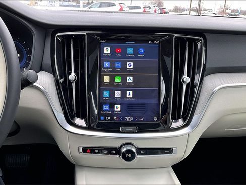 Certified 2024 Volvo S60 B5 Plus image 15